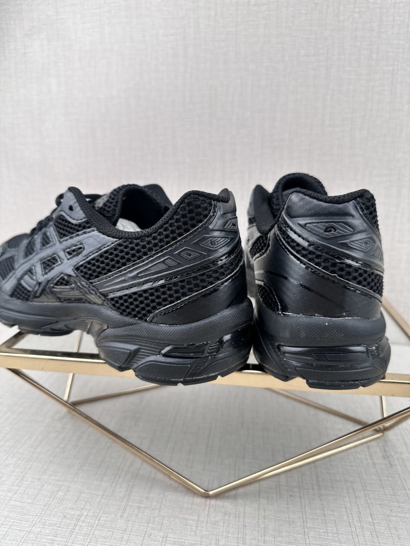 Asics Gel-1130 view