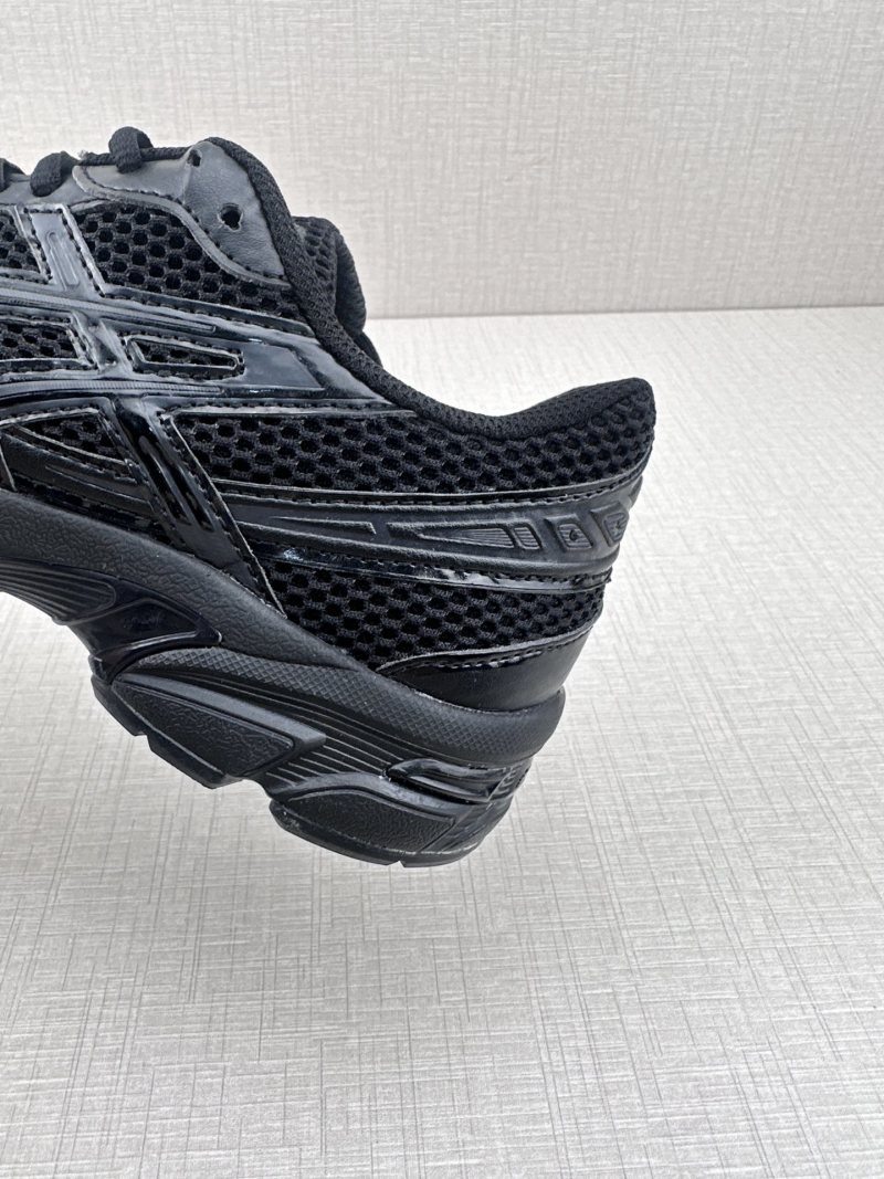 Asics Gel-1130 view