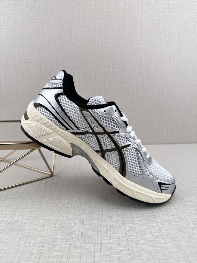 Asics Gel-1130 view