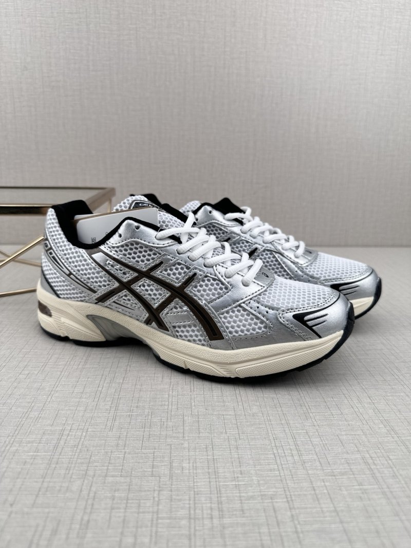 Asics Gel-1130 view
