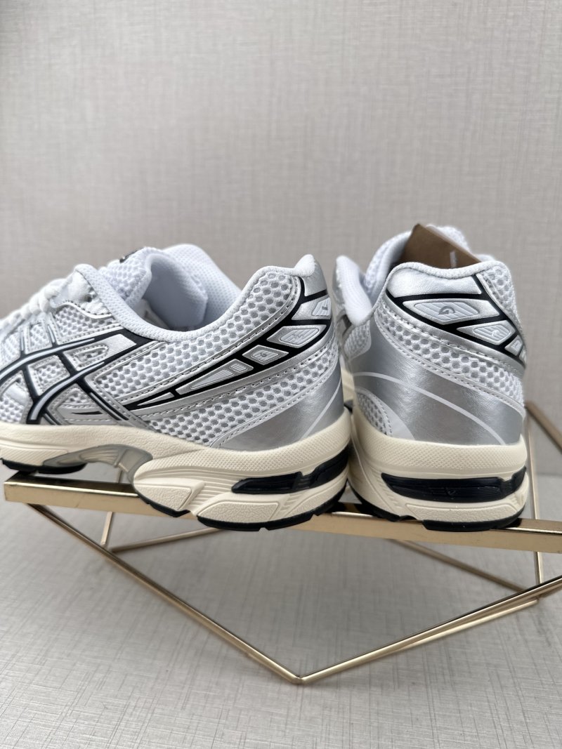 Asics Gel-1130 view