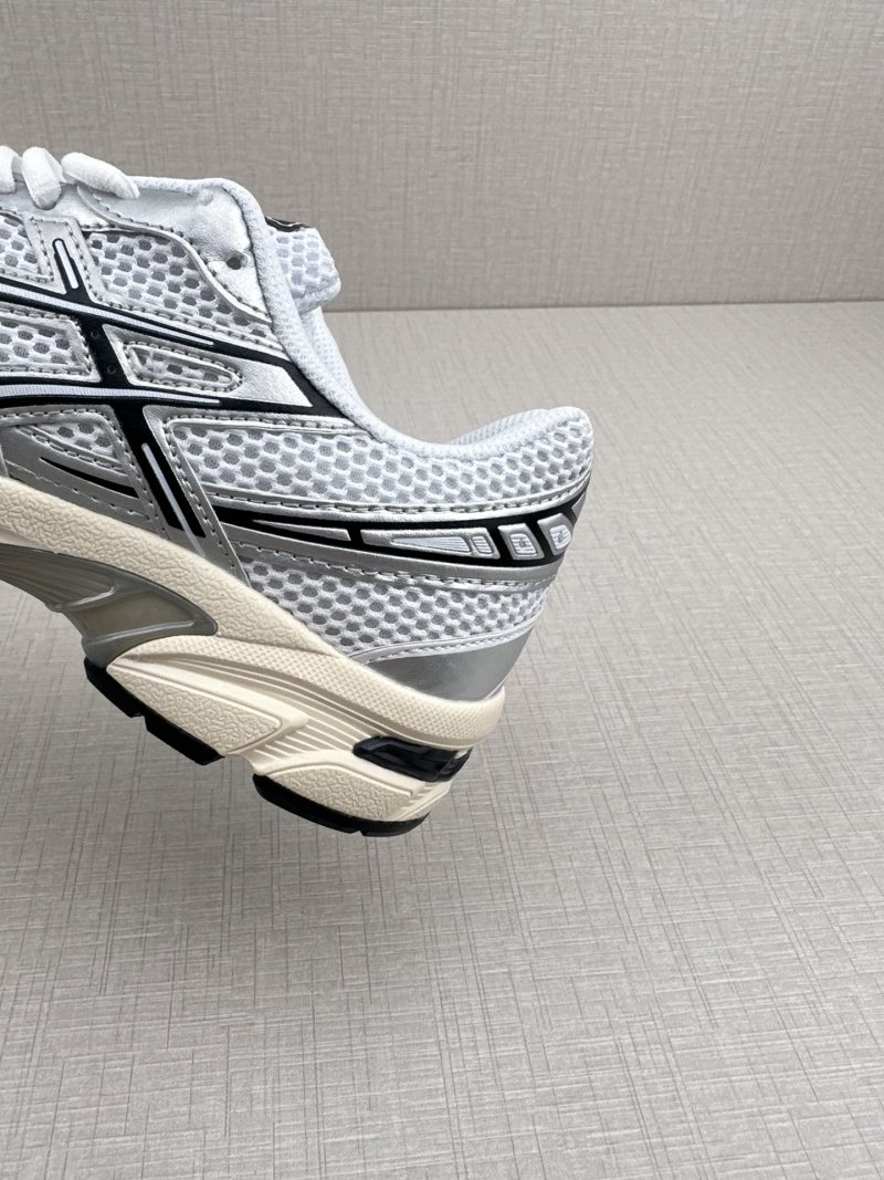 Asics Gel-1130 view