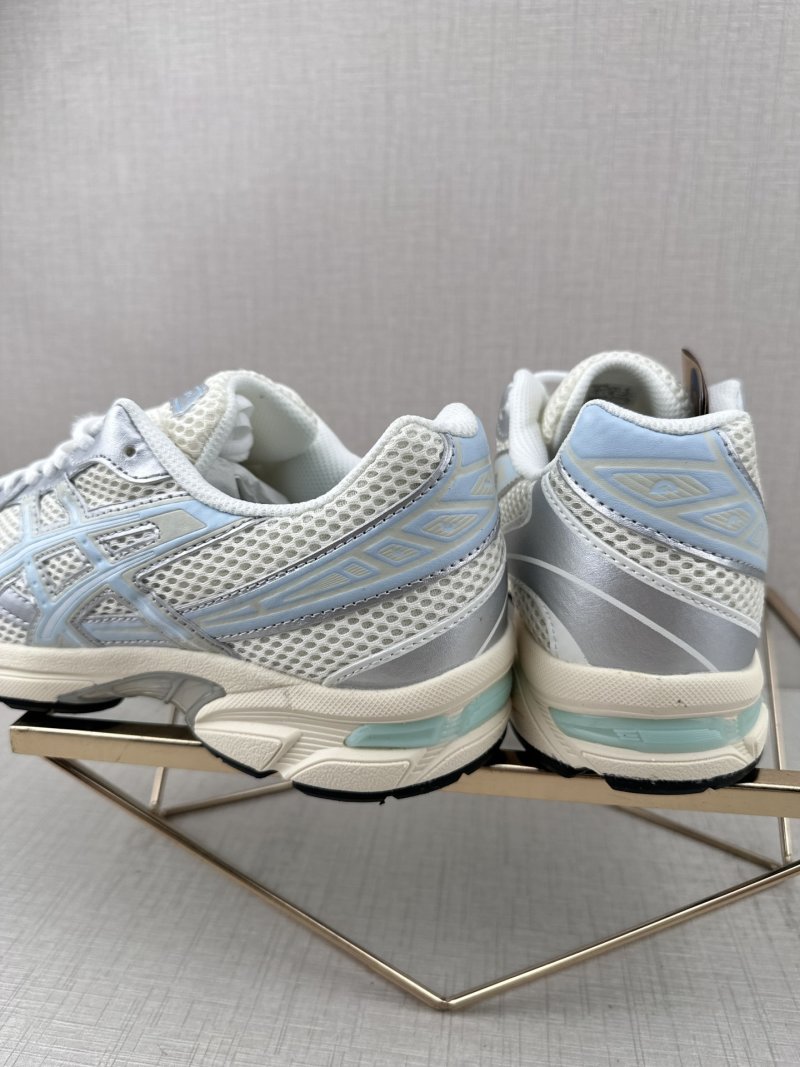 Asics Gel-1130 view