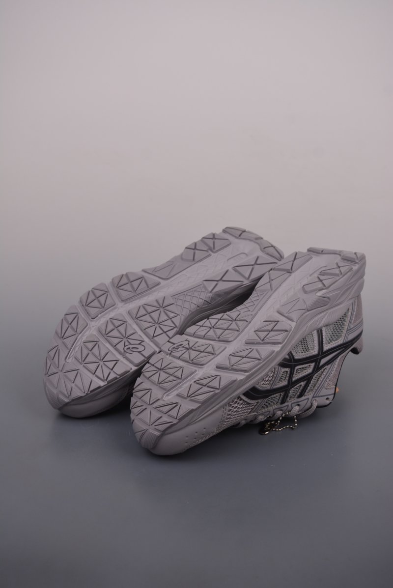 Asics Gel-Contend 4 view