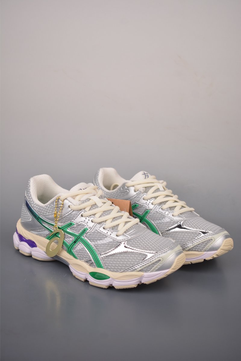 Asics Gel-Cumulus 16 view