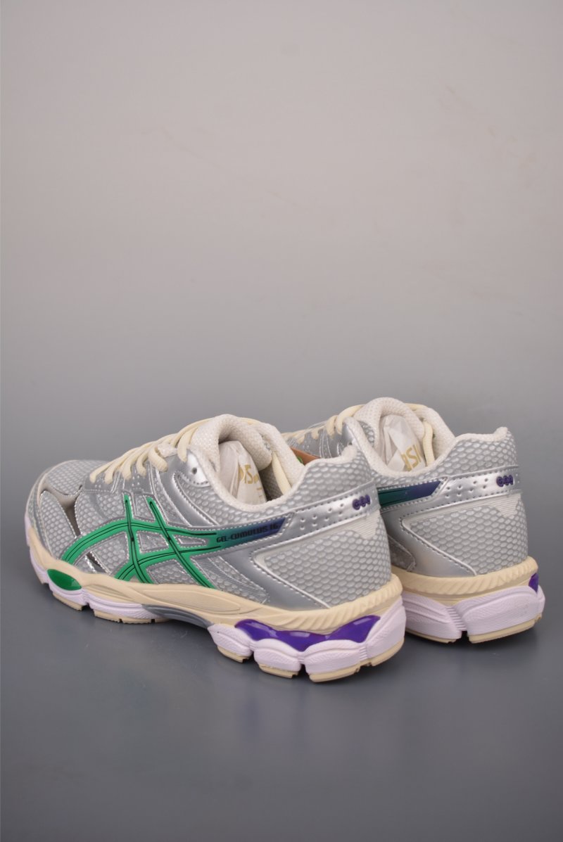 Asics Gel-Cumulus 16 view