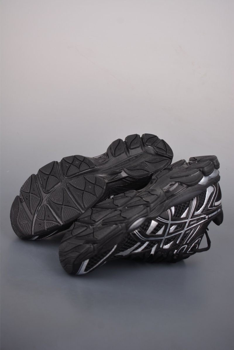 Asics Gel-Cumulus 16 view