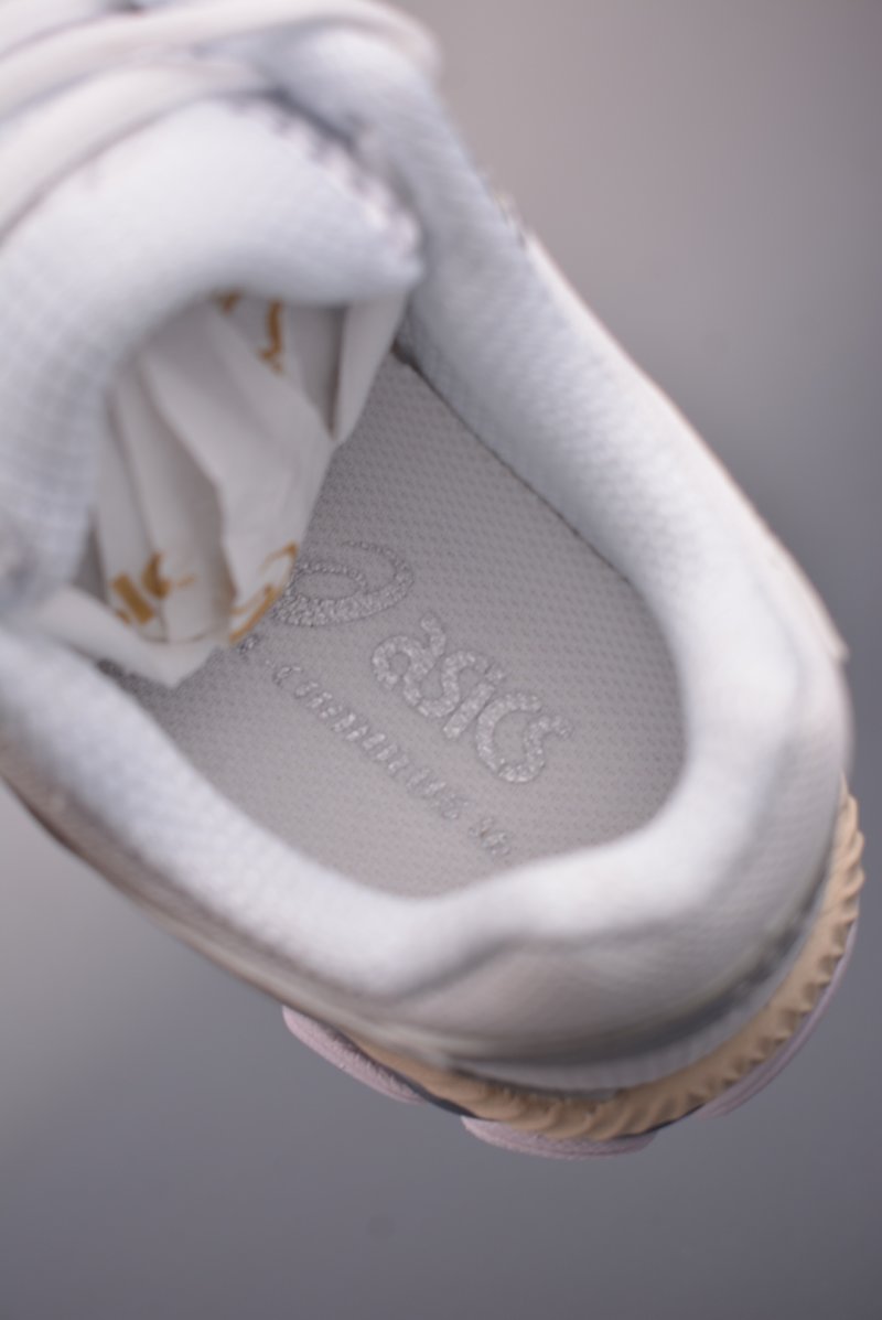 Asics Gel-Cumulus 16 view