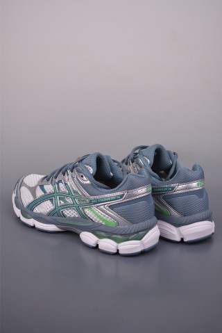 Asics Gel-Cumulus 16 view 2