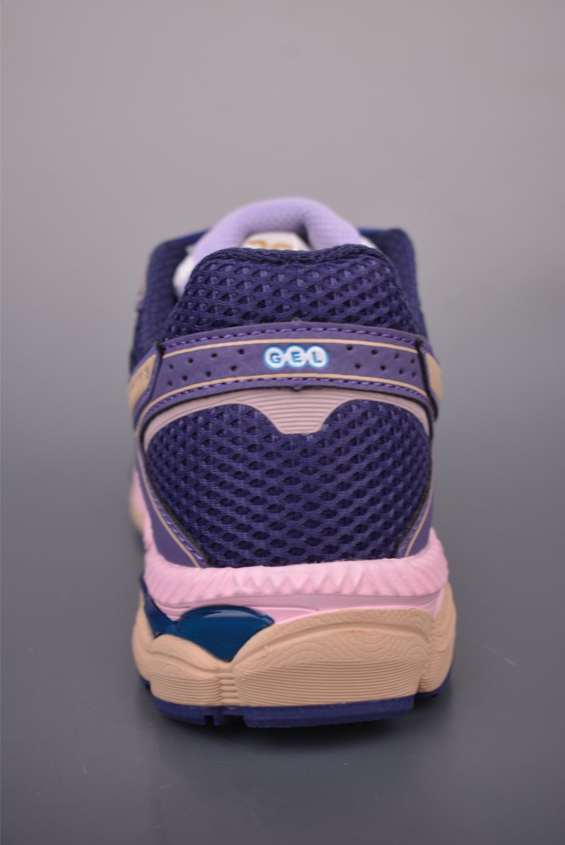 Asics Gel-Cumulus 16 view