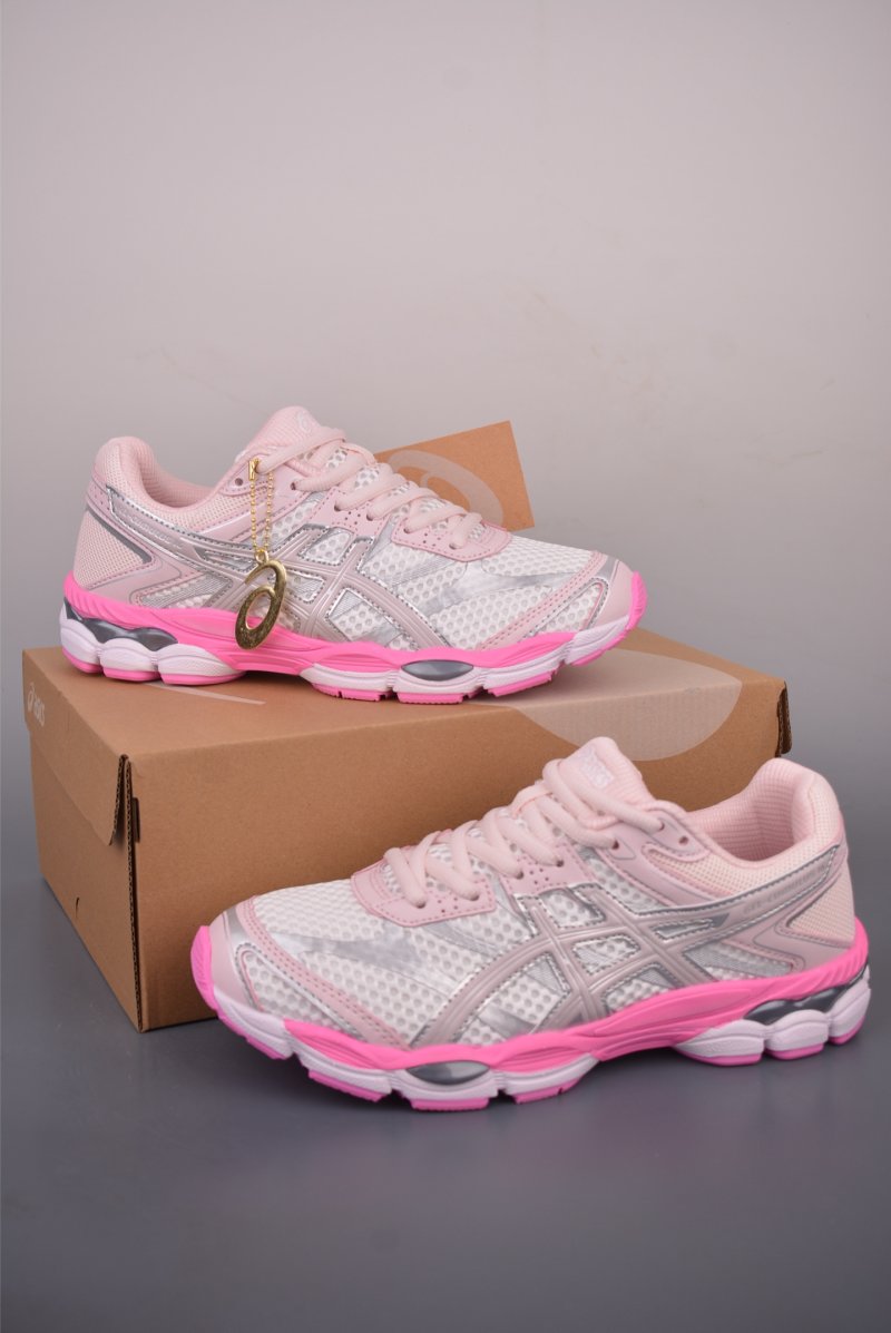 Asics Gel-Cumulus 16 view