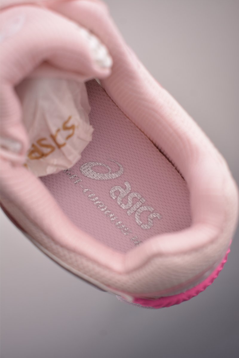 Asics Gel-Cumulus 16 view