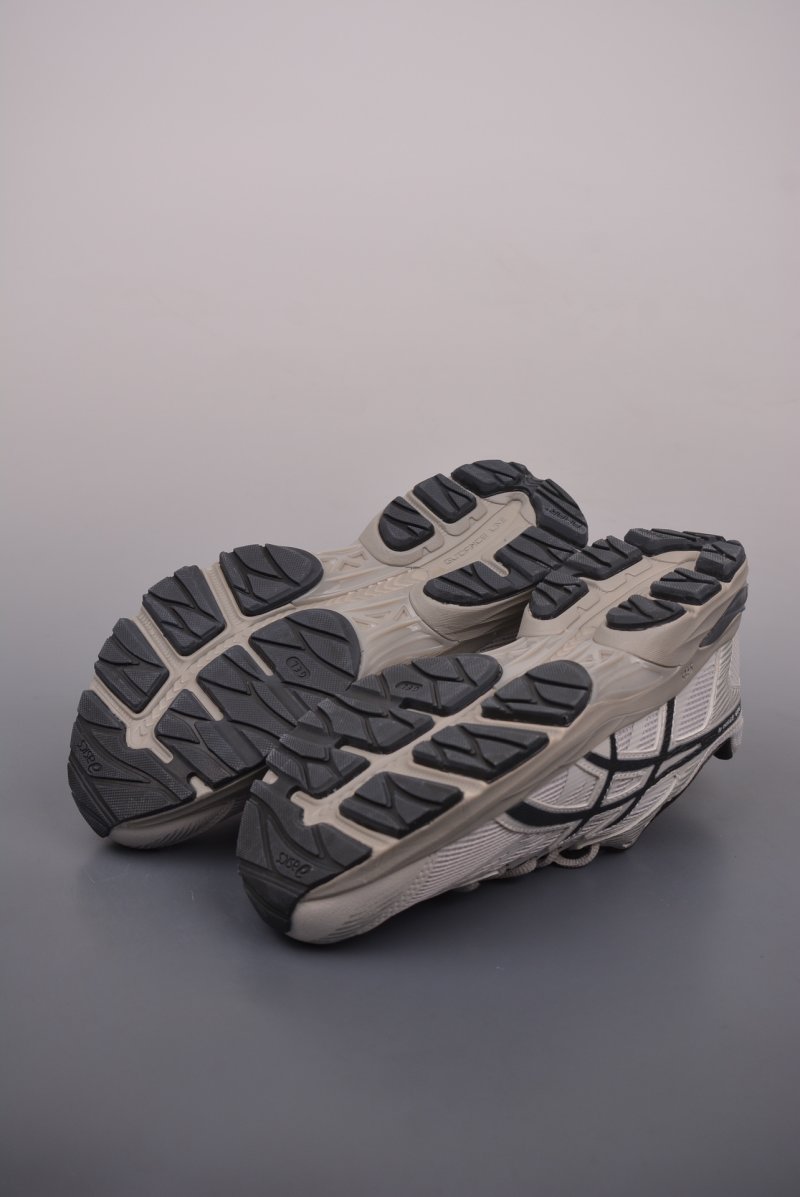 Asics Gel-Flux 4 view