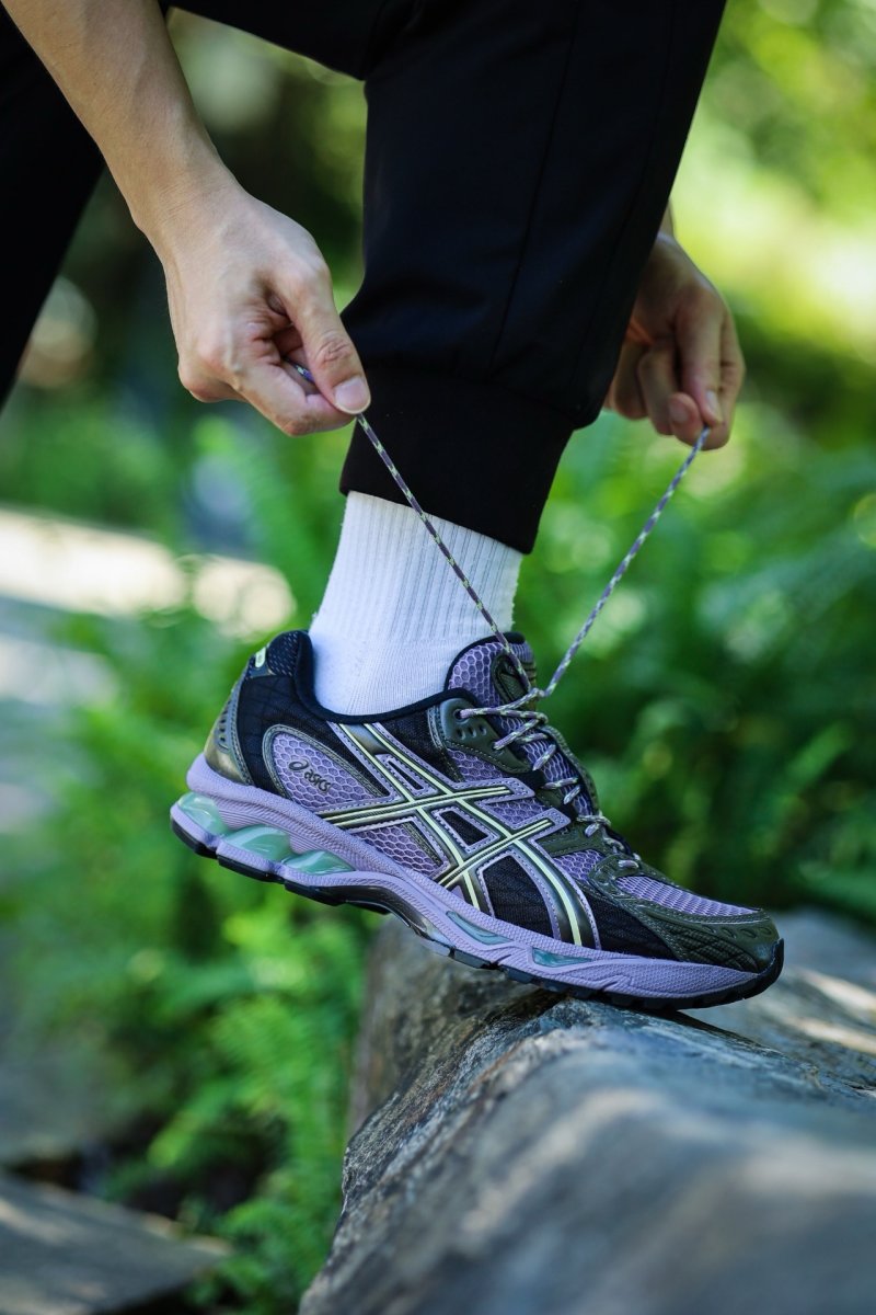 Asics Gel-Kahana Nimbus 10.1 view