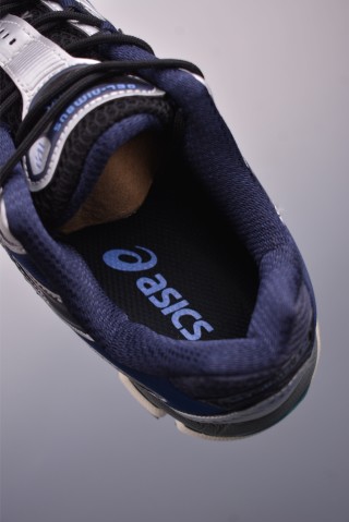 Asics Gel-Kahana Nimbus 10.1 Y2K view 9
