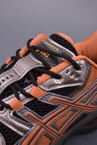 Asics Gel-Kahana Nimbus 10.1 Y2K view 7