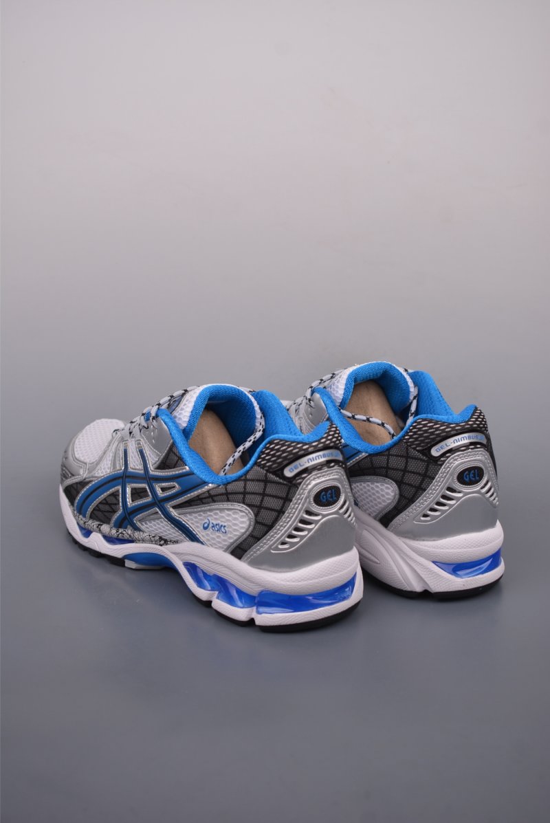 Asics Gel-Kahana Nimbus 10.1 Y2K view