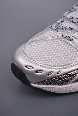Asics Gel-Kahana Nimbus 10.1 Y2K view 6