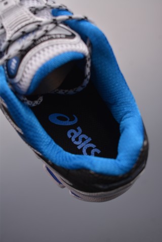 Asics Gel-Kahana Nimbus 10.1 Y2K view 9