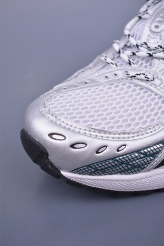 Asics Gel-Kahana Nimbus 10.1 Y2K view 6