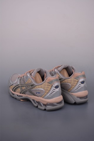 Asics Gel-Kahana Nimbus 10.1 Y2K view 2