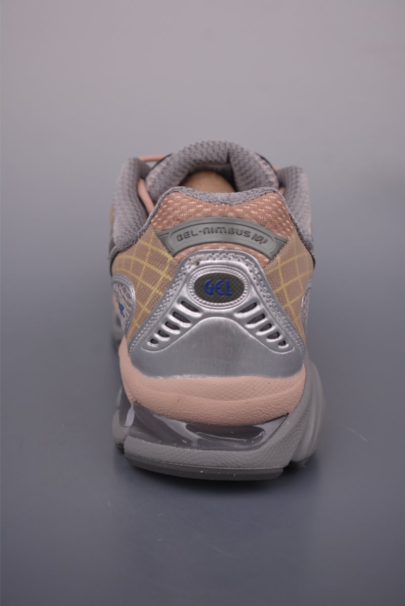 Asics Gel-Kahana Nimbus 10.1 Y2K view