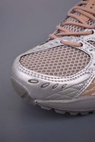 Asics Gel-Kahana Nimbus 10.1 Y2K view 6