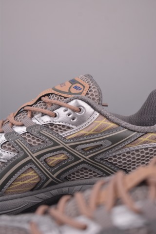 Asics Gel-Kahana Nimbus 10.1 Y2K view 8