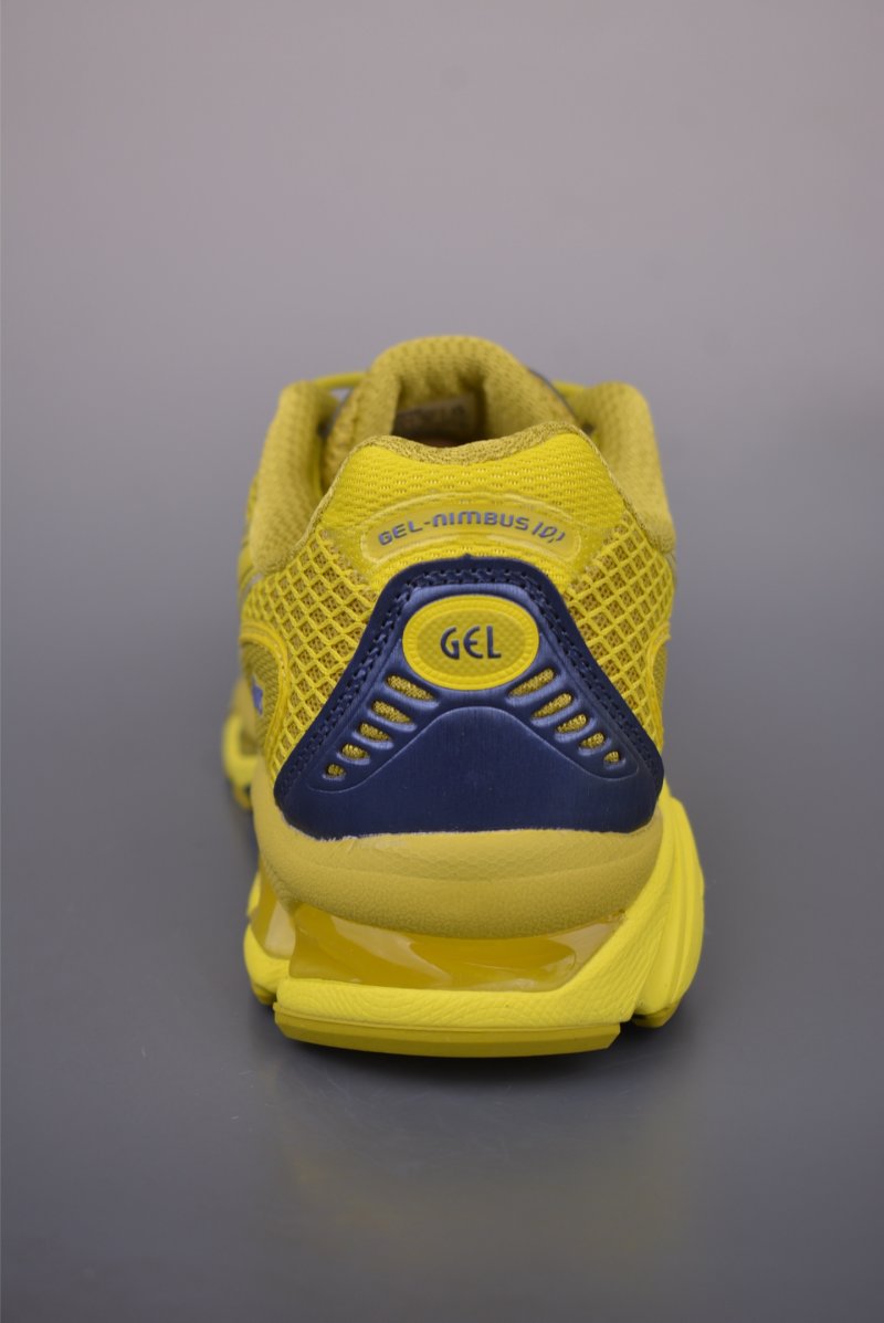Asics Gel-Kahana Nimbus 10.1 Y2K view
