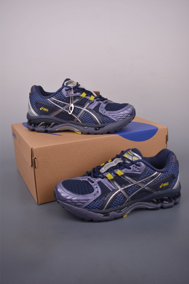 Asics Gel-Kahana Nimbus 10.1 Y2K view