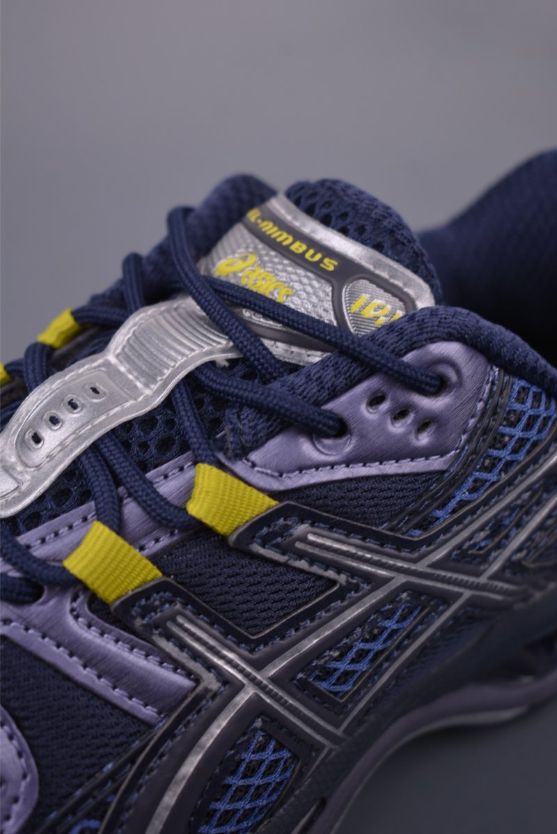 Asics Gel-Kahana Nimbus 10.1 Y2K view
