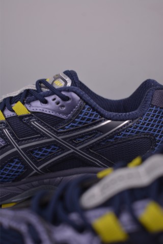 Asics Gel-Kahana Nimbus 10.1 Y2K view 8