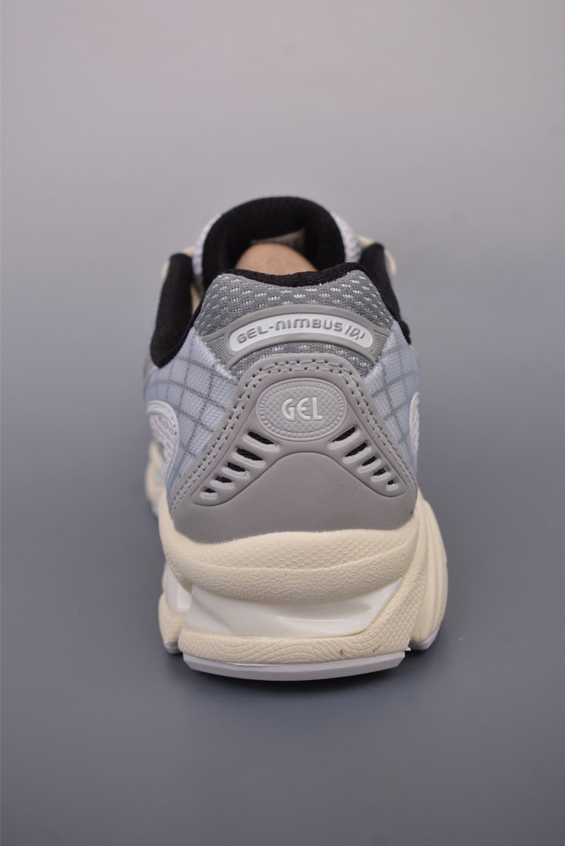 Asics Gel-Kahana Nimbus 10.1 Y2K view