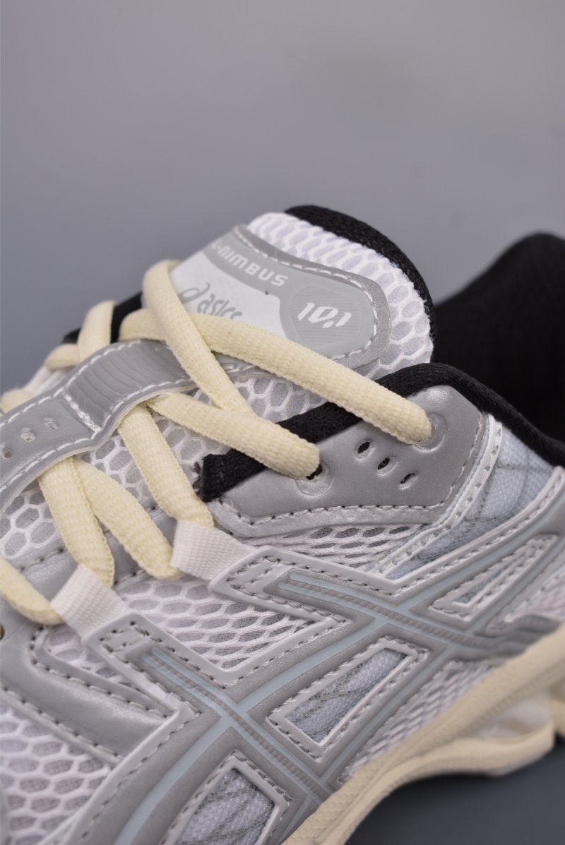 Asics Gel-Kahana Nimbus 10.1 Y2K view