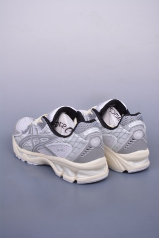 Asics Gel-Kahana Nimbus 10.1 Y2K view 2