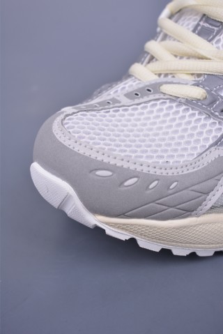 Asics Gel-Kahana Nimbus 10.1 Y2K view 6