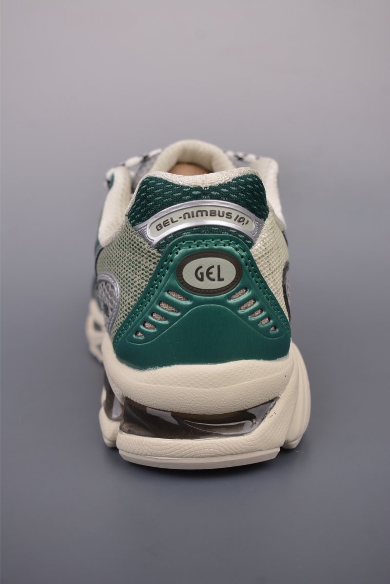 Asics Gel-Kahana Nimbus 10.1 Y2K view