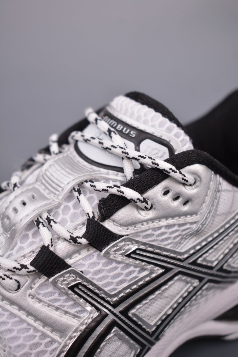 Asics Gel-Kahana Nimbus 10.1 Y2K view