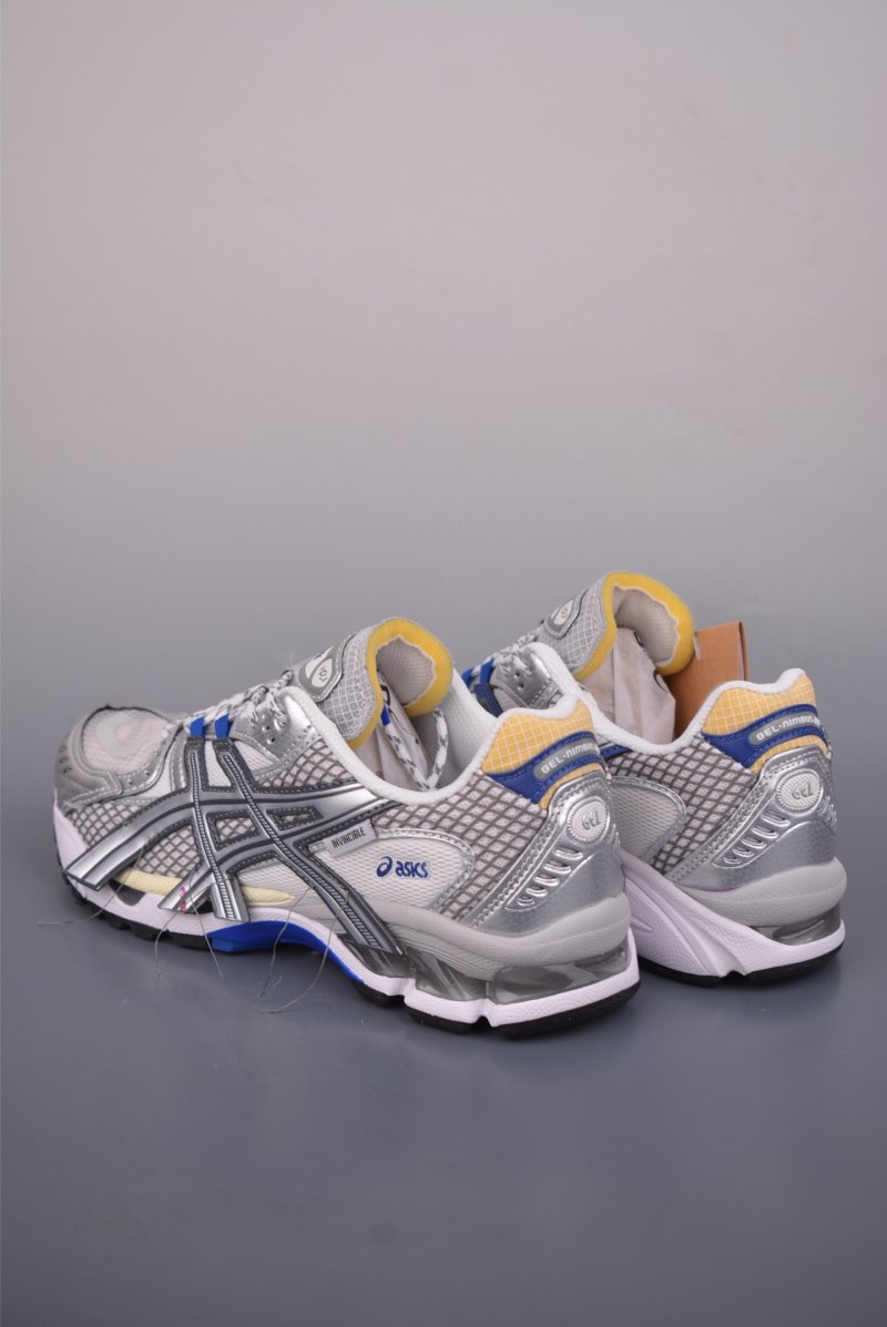 Asics Gel-Kahana Nimbus 10.1 Y2K view