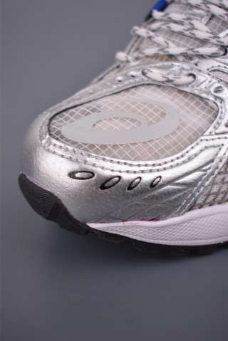 Asics Gel-Kahana Nimbus 10.1 Y2K view 6