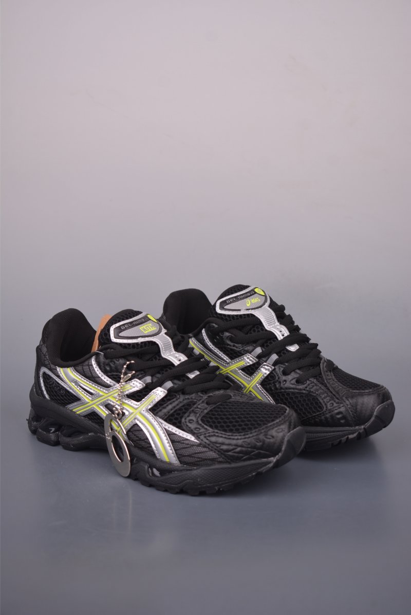 Asics Gel-Kahana Nimbus Y2K