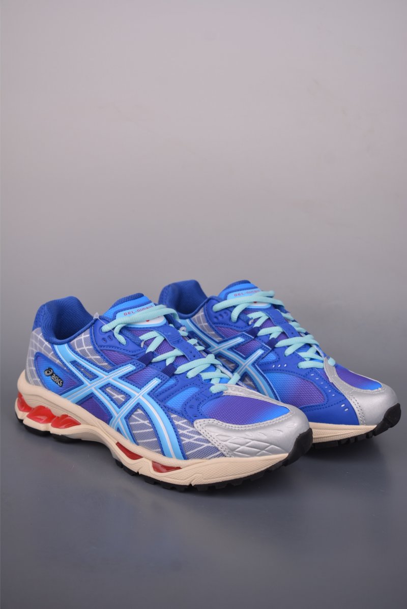 Asics Gel-Kahana Nimbus Y2K