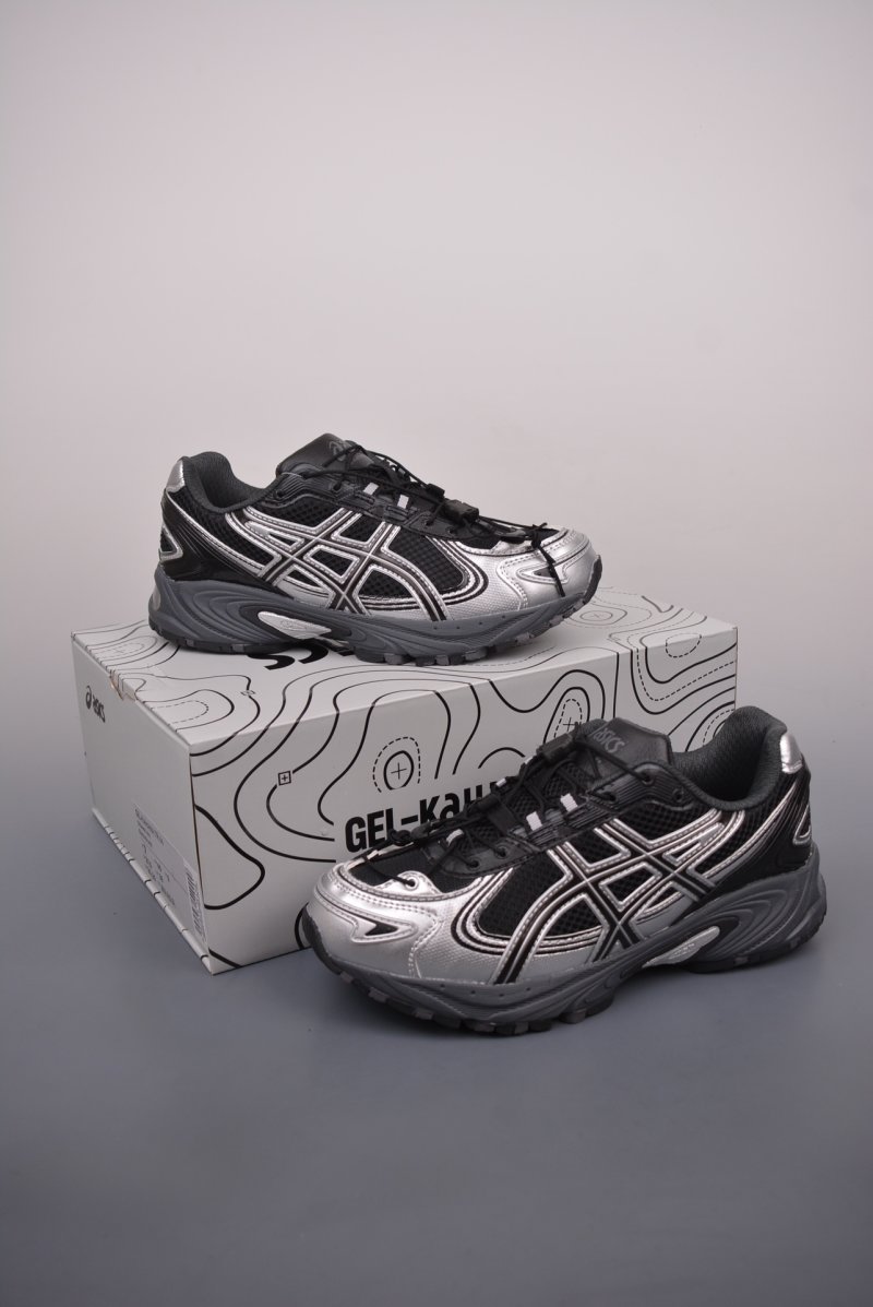 Asics Gel-Kahana TR V4 view