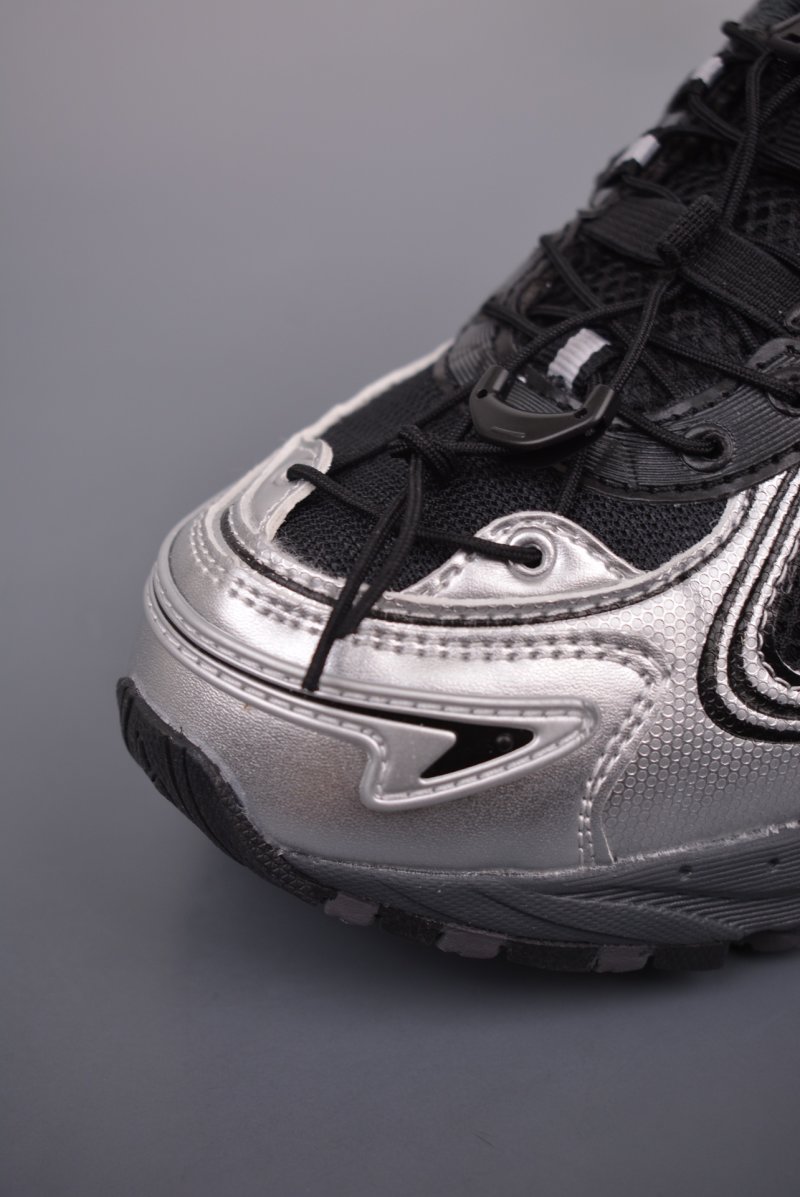 Asics Gel-Kahana TR V4 view