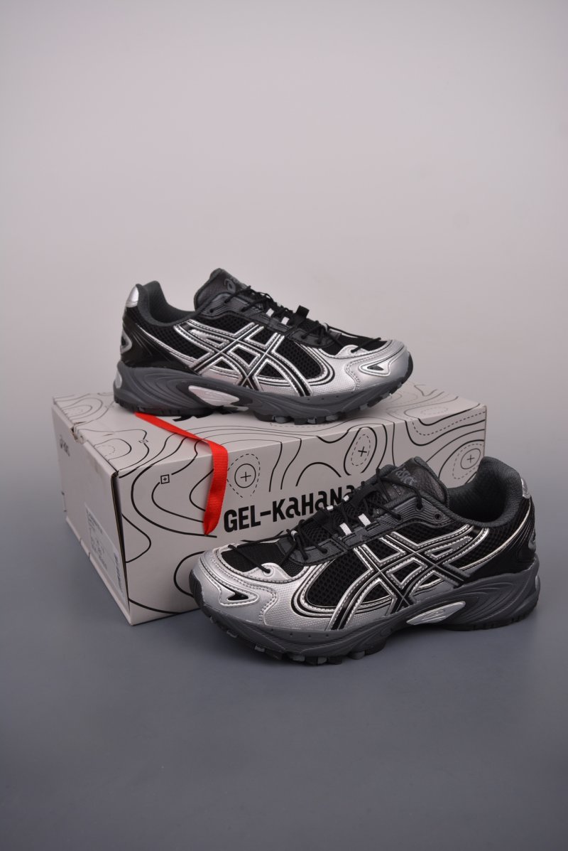 Asics Gel-Kahana TR V4 view