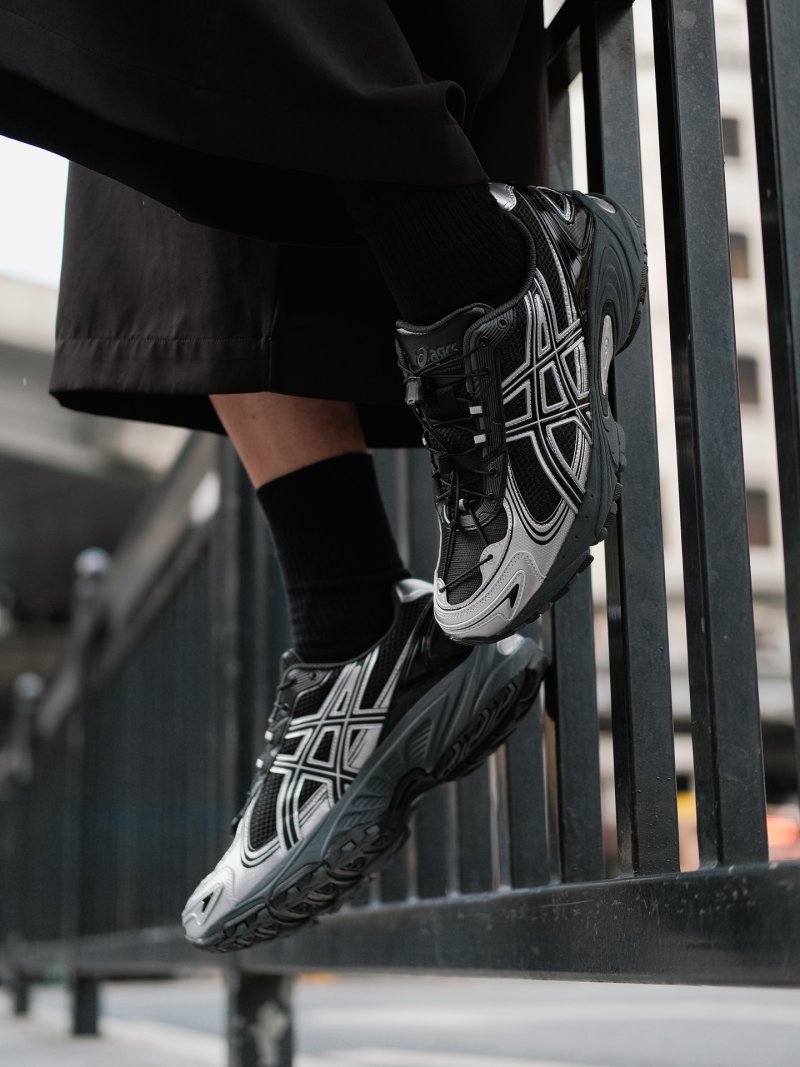 Asics Gel-Kahana TR V4 view