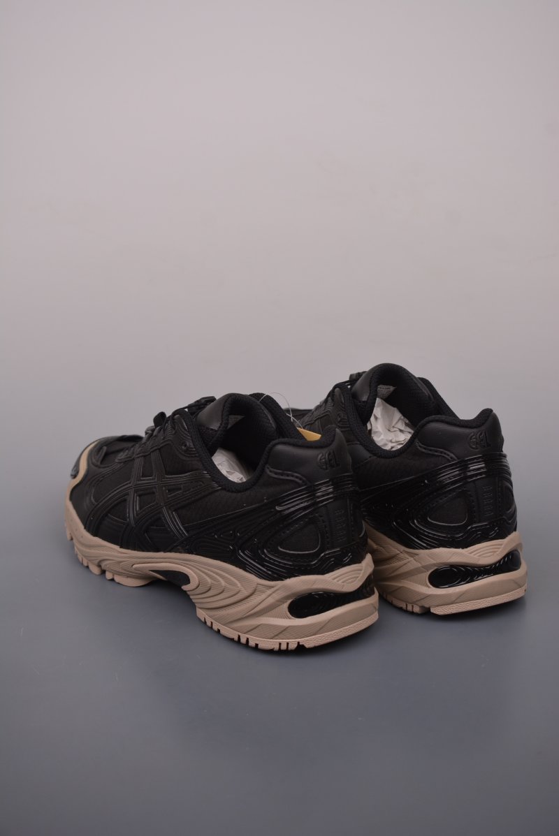 Asics Gel-Kahana TR V4 view