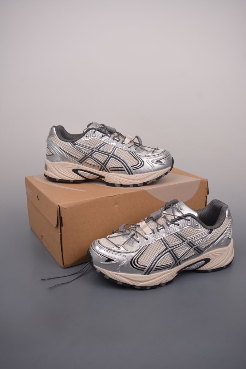 Asics Gel-Kahana TR V4 view