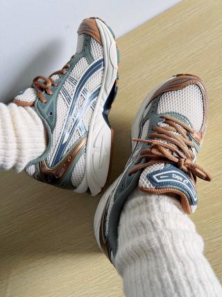 Asics Gel-Kayano 14 view 6