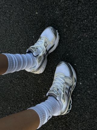 Asics Gel-Kayano 14 view 3